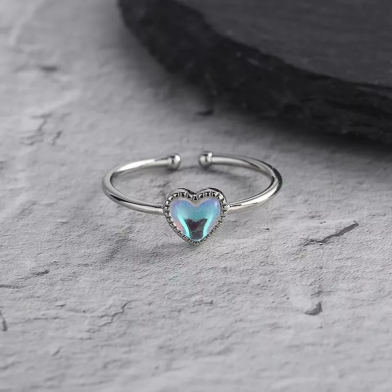 A Girl Colorful Aurora Moonstone Love Heart Rings for Women Heart-shaped Opening Finger Ring Fashion Jewelry A Girl Colorful Aurora Moonstone Love Heart Rings for Women Heart-shaped Opening Finger Ring Fashion Jewelry